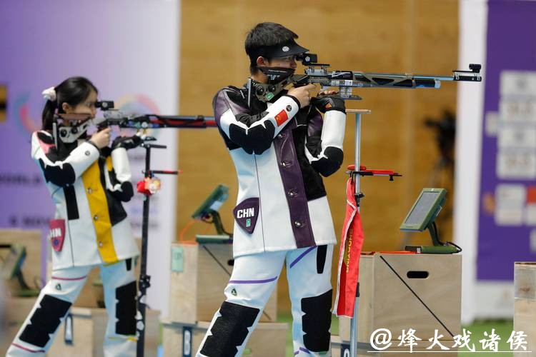 成都大运会|射击——男子10米气步枪团体:中国队获得亚军 成都大运会|射击——男子10米气步枪团体:中国队获得亚军