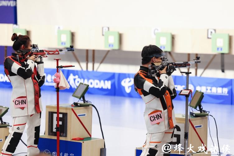 成都大运会|射击——男子10米气步枪团体:中国队获得亚军 成都大运会|射击——男子10米气步枪团体:中国队获得亚军